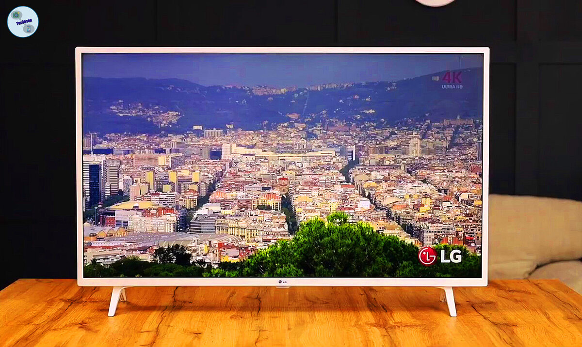 Телевизор LG UM7390