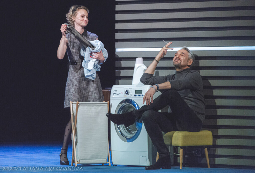 Нудная премьера с Исаковой и Алентовой: "Ложные признания" в Театре им ...