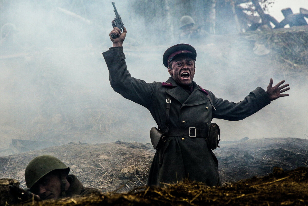 Кадр из фильма "Подольские курсанты" 2020 г.