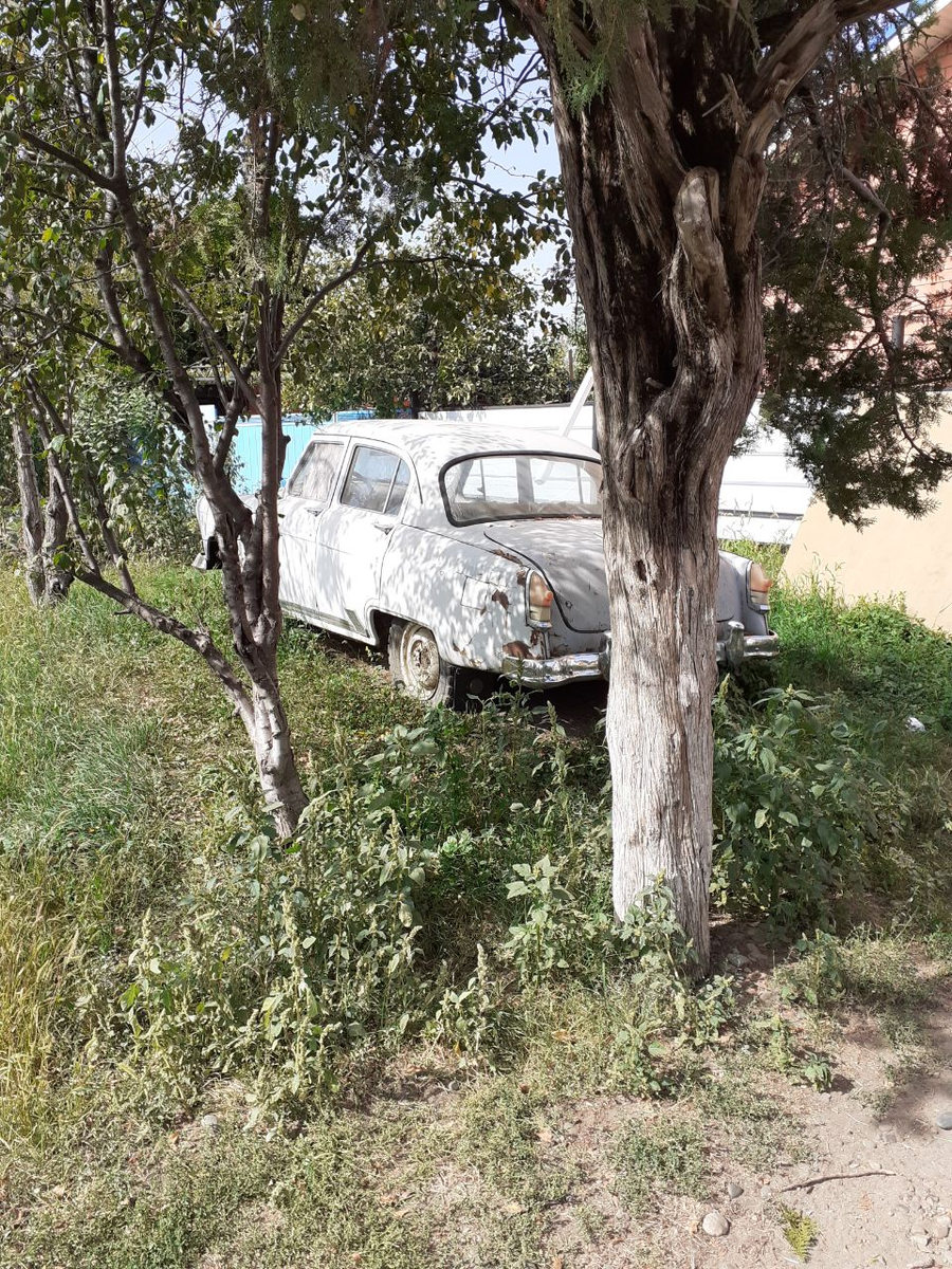 Красивая машинка