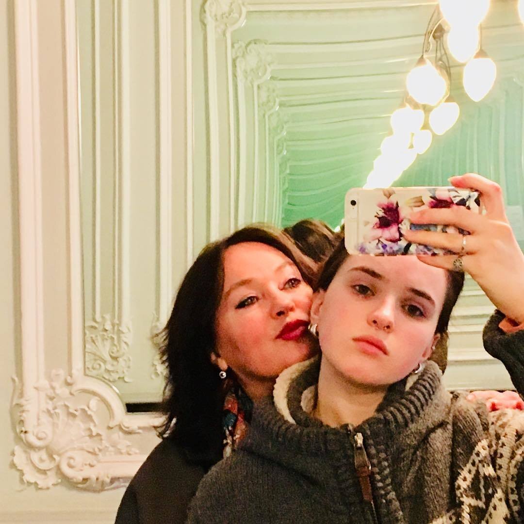 Дочь Ларисы Гузеевой впервые сфотографировалась обнаженной: фотоподборка 18-летн