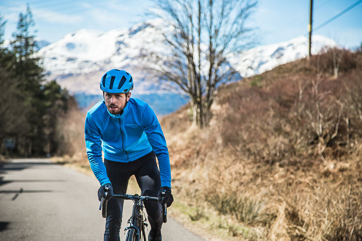 Топ-5 советов заядлому шоссейнику в покатушках осенью