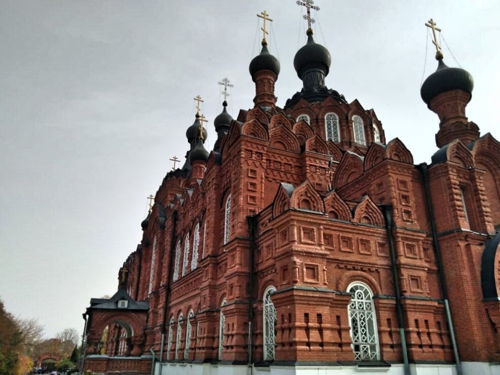 Женский монастырь в Калужской области Шамординский