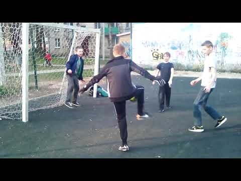 Фото с сайта https://magicgolos.ru/search_song/%D0%B8%D0%B3%D1%80%D0%B0-%D0%B2-%D0%B1%D0%B0%D0%BD%D0%B0%D0%BD-%D1%84%D1%83%D1%82%D0%B1%D0%BE%D0%BB