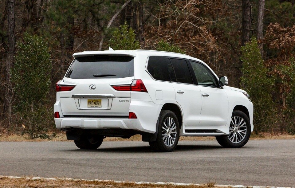 Lexus LX