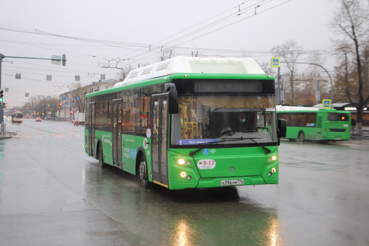 Второй автобус. Автобус 2 Челябинск. Автобус 41 Челябинск. Автобус 51 Челябинск. 86 Автобус Челябинск.