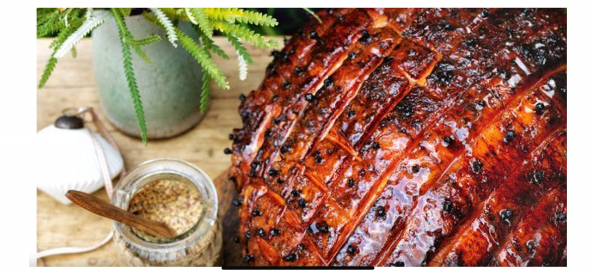 В Америке принято запекать ветчину на День благодарения и Рождество!