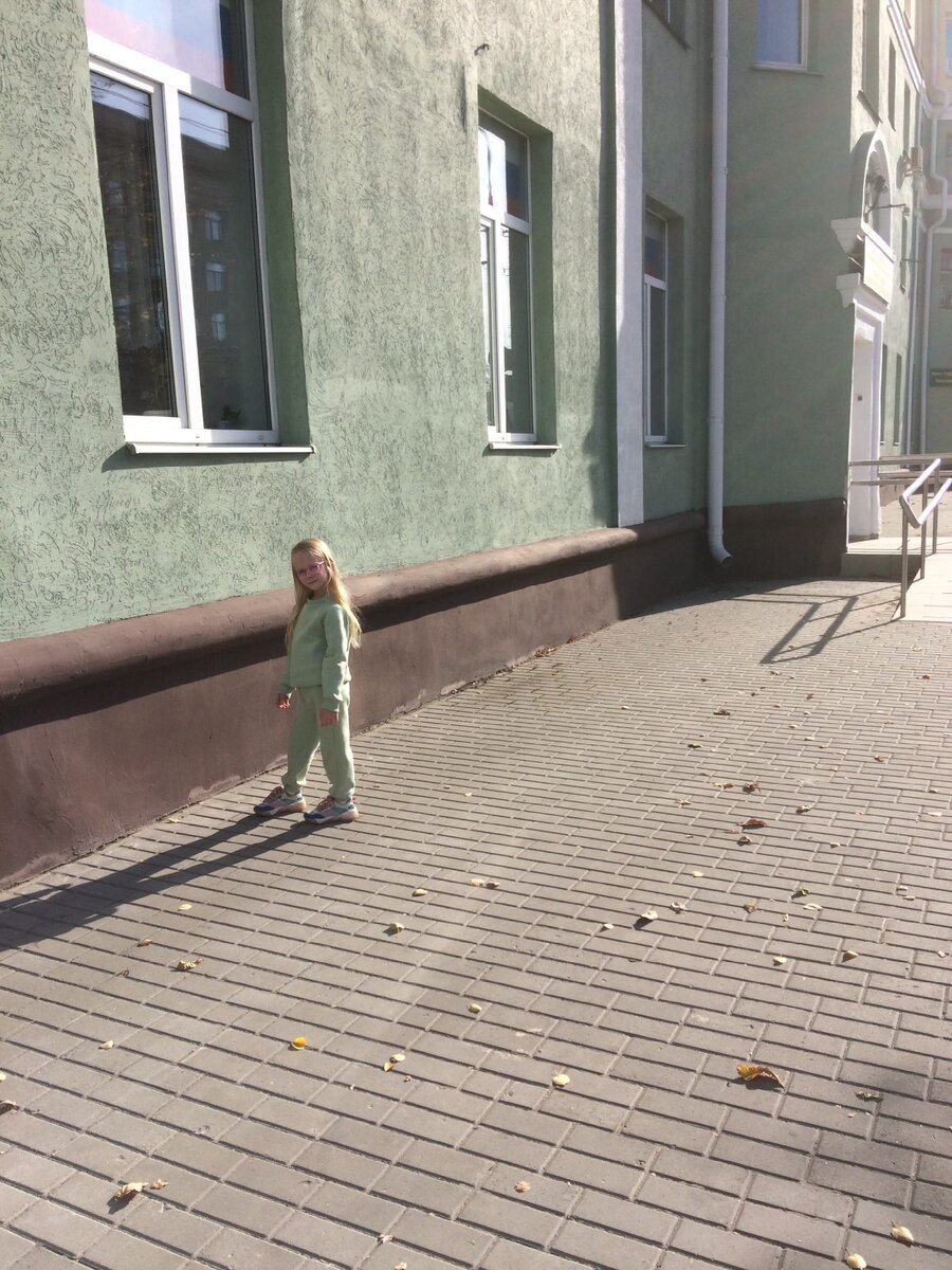 Костюм выглядит не хуже купленного в магазине, правда?