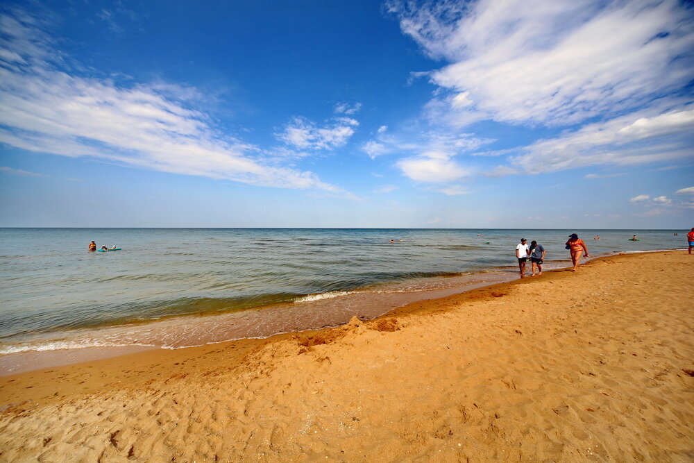 Азовское море, пос. Кучугуры