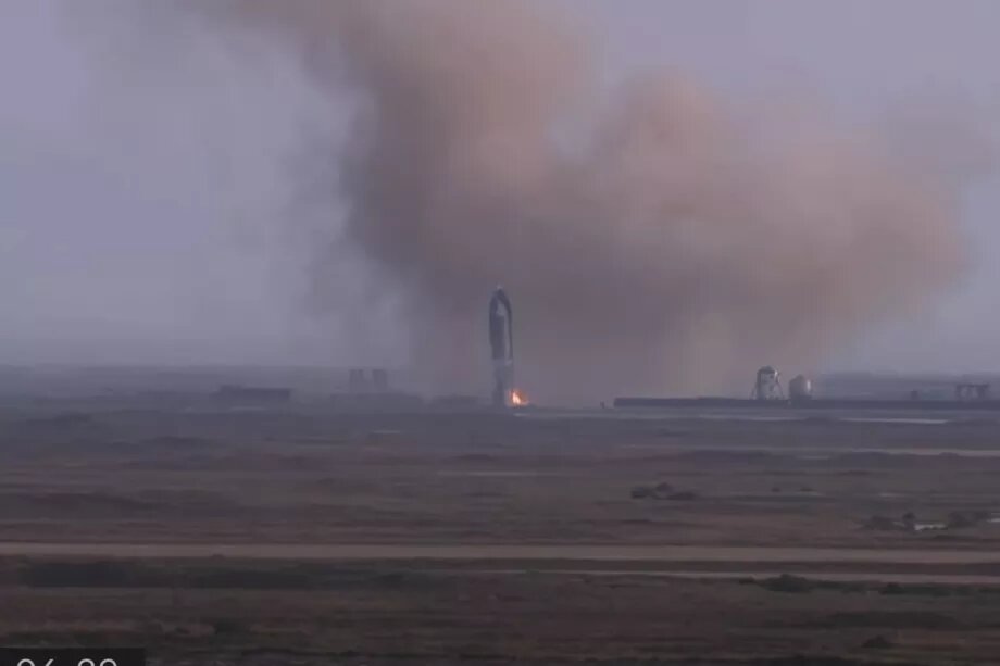 SpaceX потерпела большое поражение, после маленькой победы: Взрыв на станции