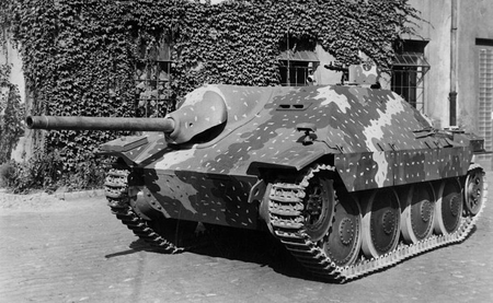 Hetzer Jagdpanzer 38 Sd.Kfz.138/2. Просто. Дешево и смертельно опасно.