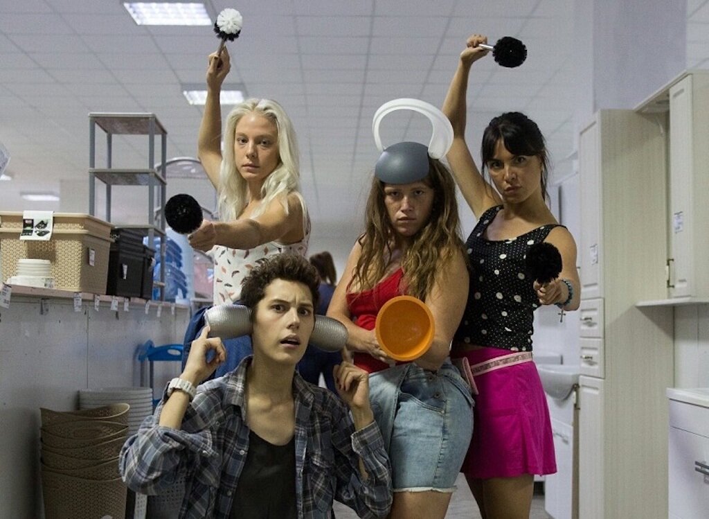 кадры из сериала