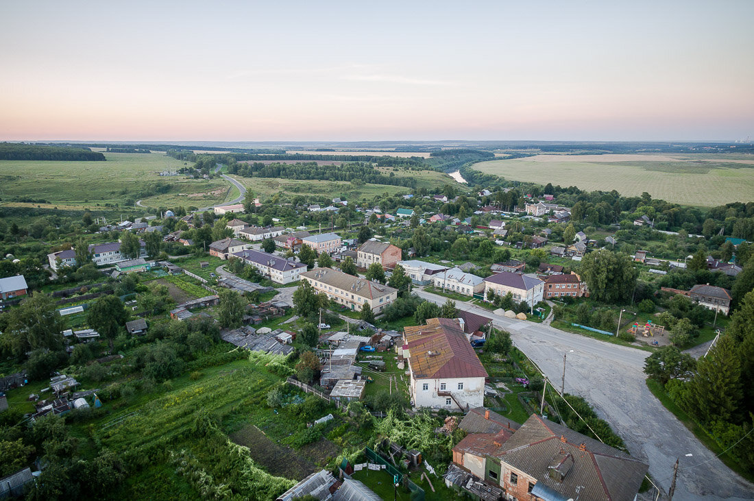 Город чекалин фото