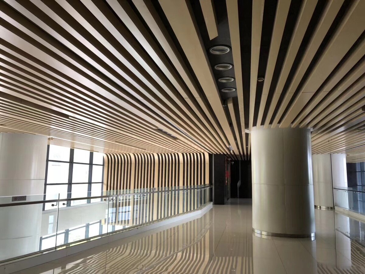 Рейки 50х80х50мм в комбинации с рейками 50х230х50