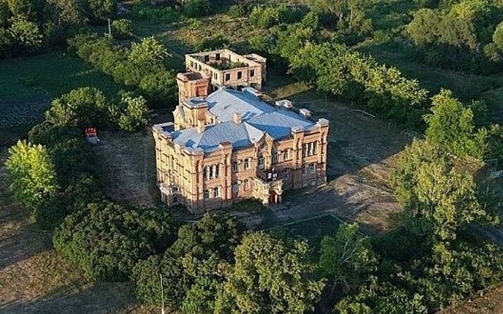 Русская усадьба в селе Кезьмино