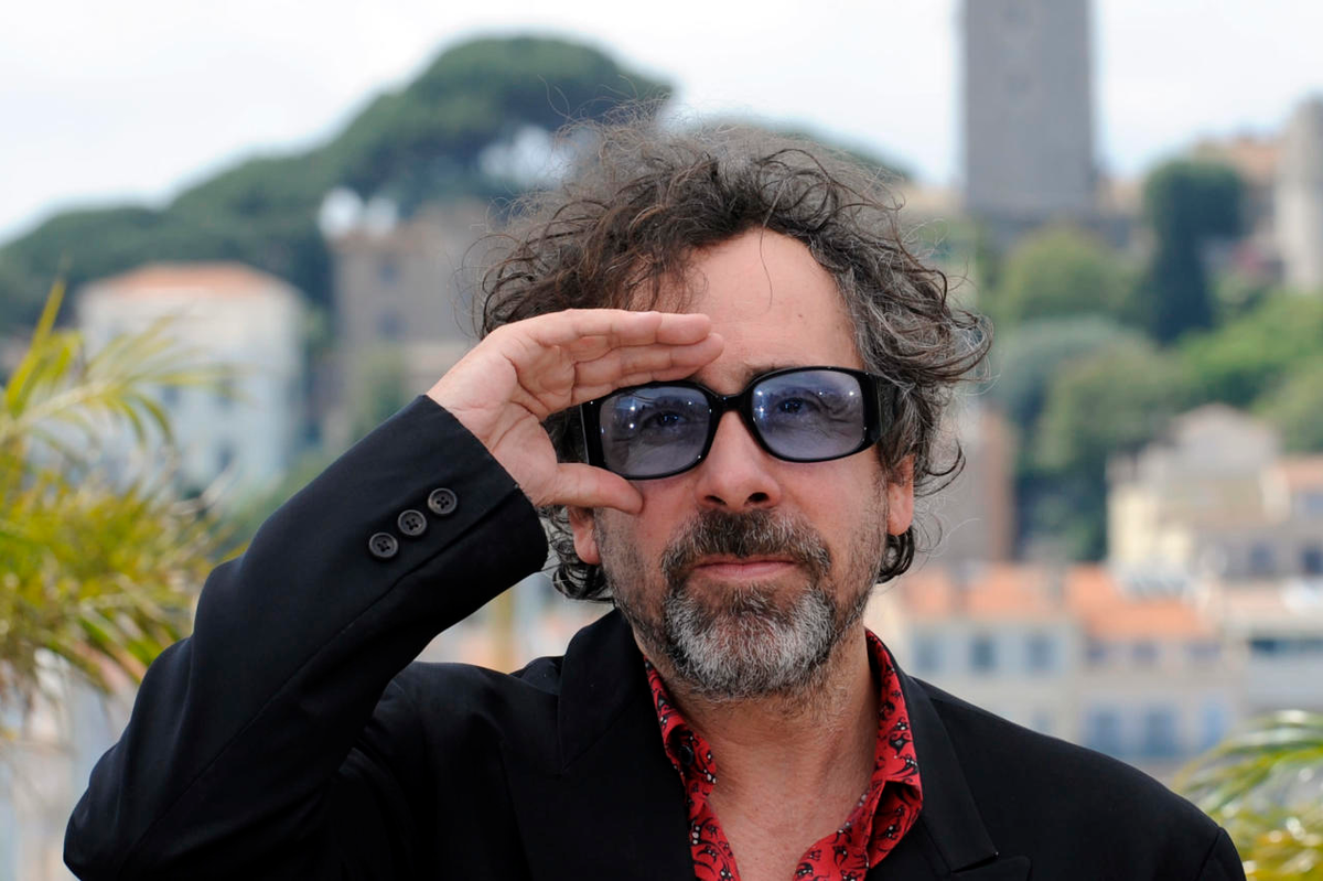 Тим Бертон. Режиссер тим Бертон. Тим бёртон tim Burton. Тим бёртон фото. Режиссер сейчас