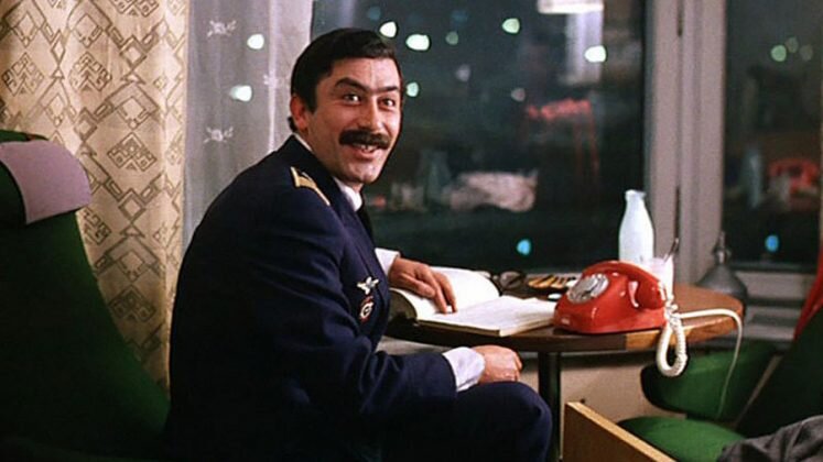 Кадр из фильма "Мимино". Режиссер Г. Данелия