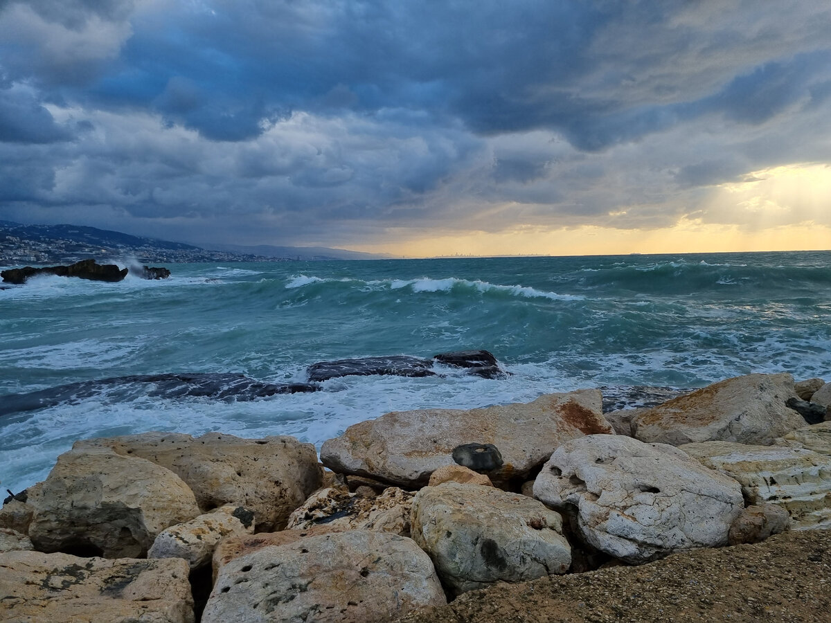 Левантийское море