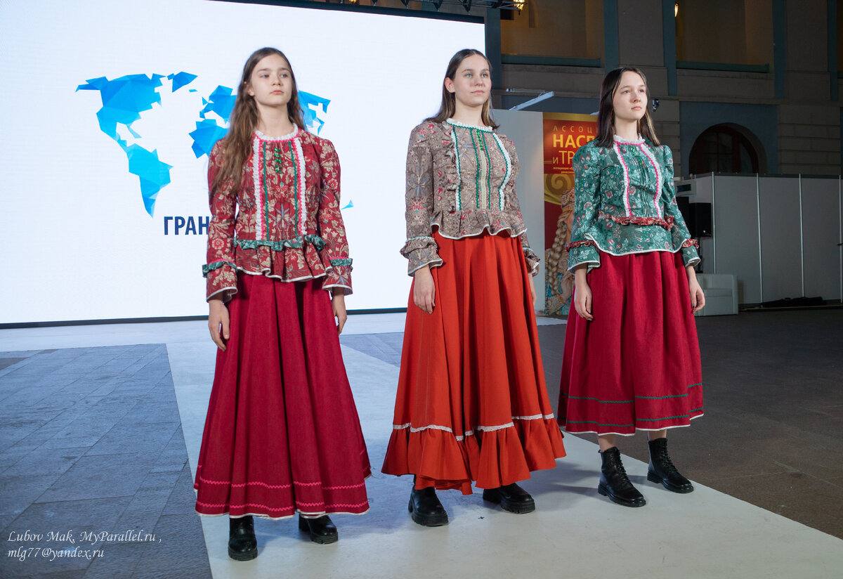 "Уникальная Россия"-отличная выставка в Гостином дворе