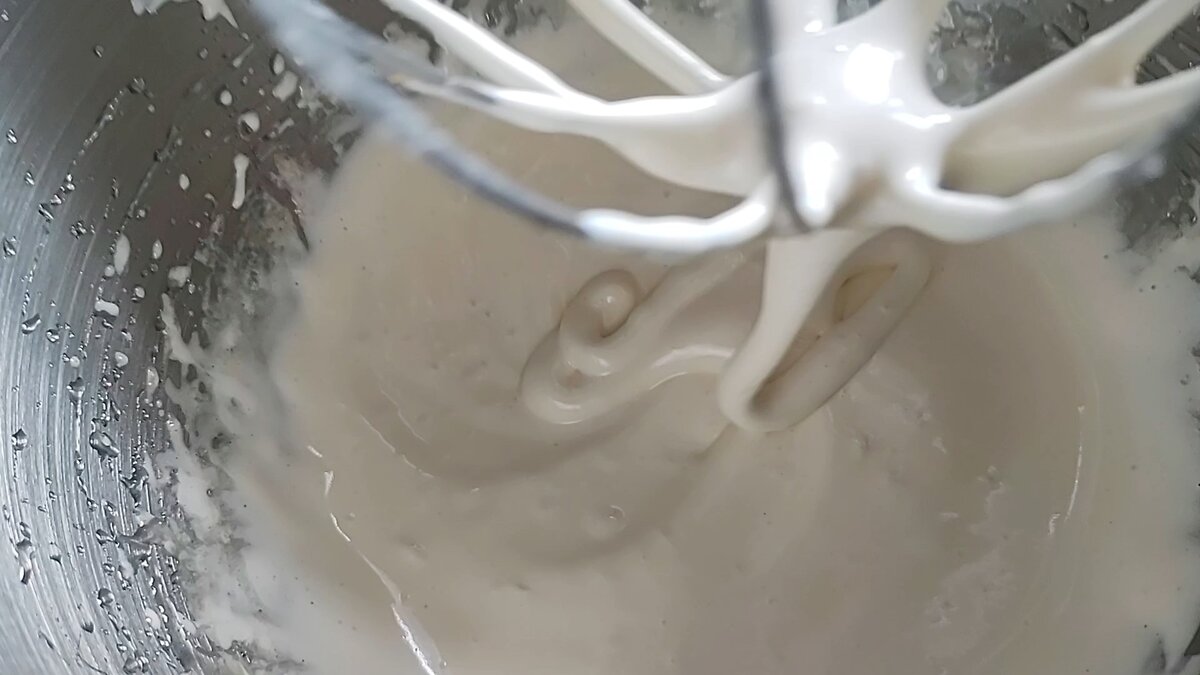 Взбитые желтки (пат-а-бомб)