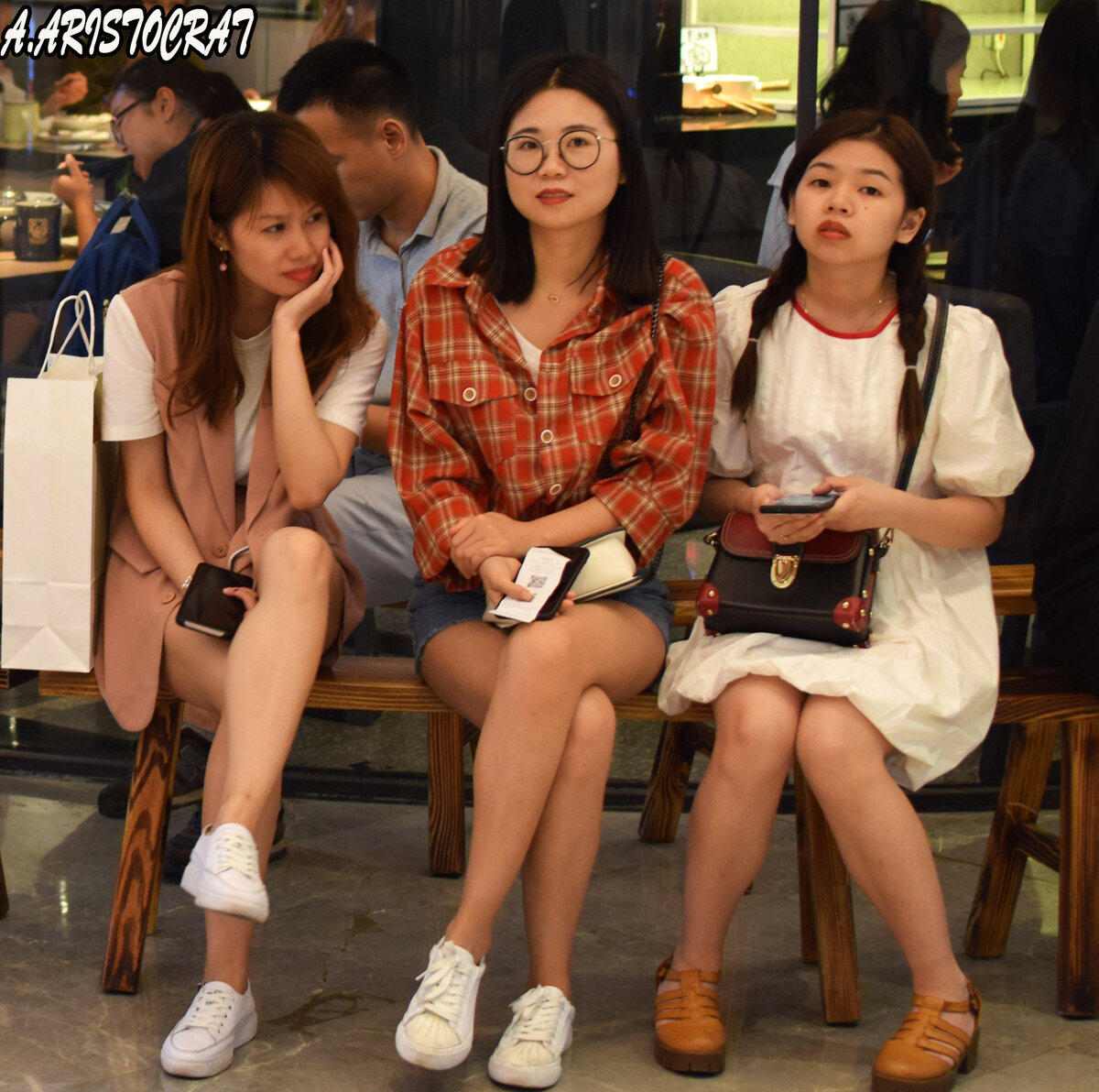 Китаянки реальные. Фан бинбин актриса китайская. Китайки обычные. Китайские девушки. Китаянки реальные.