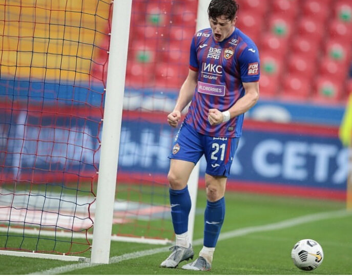 Нападающий ЦСКА Адольфо Гайч празднует свой первый гол в России!