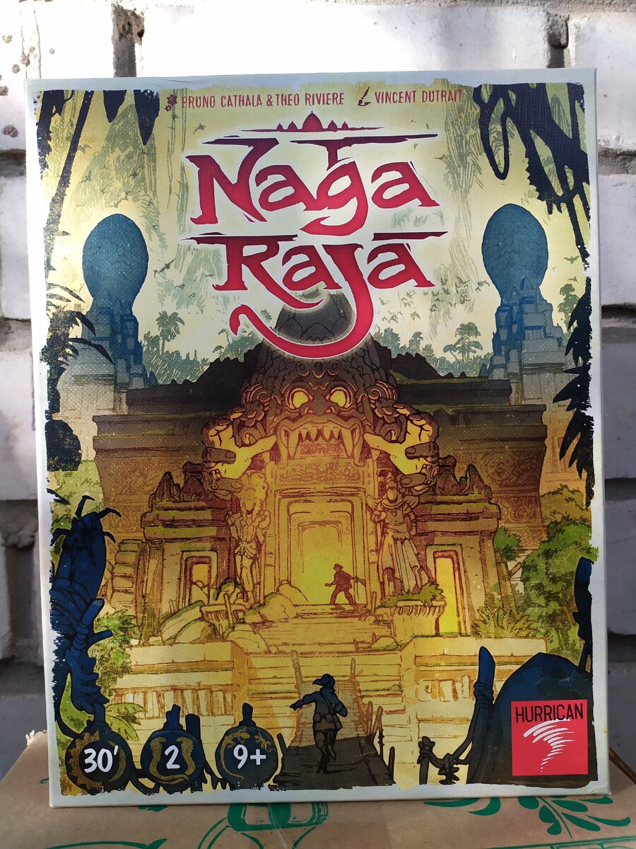 Так выглядит верхняя часть коробки