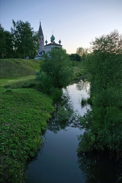 Храм Воскресения Христова с. Вятское