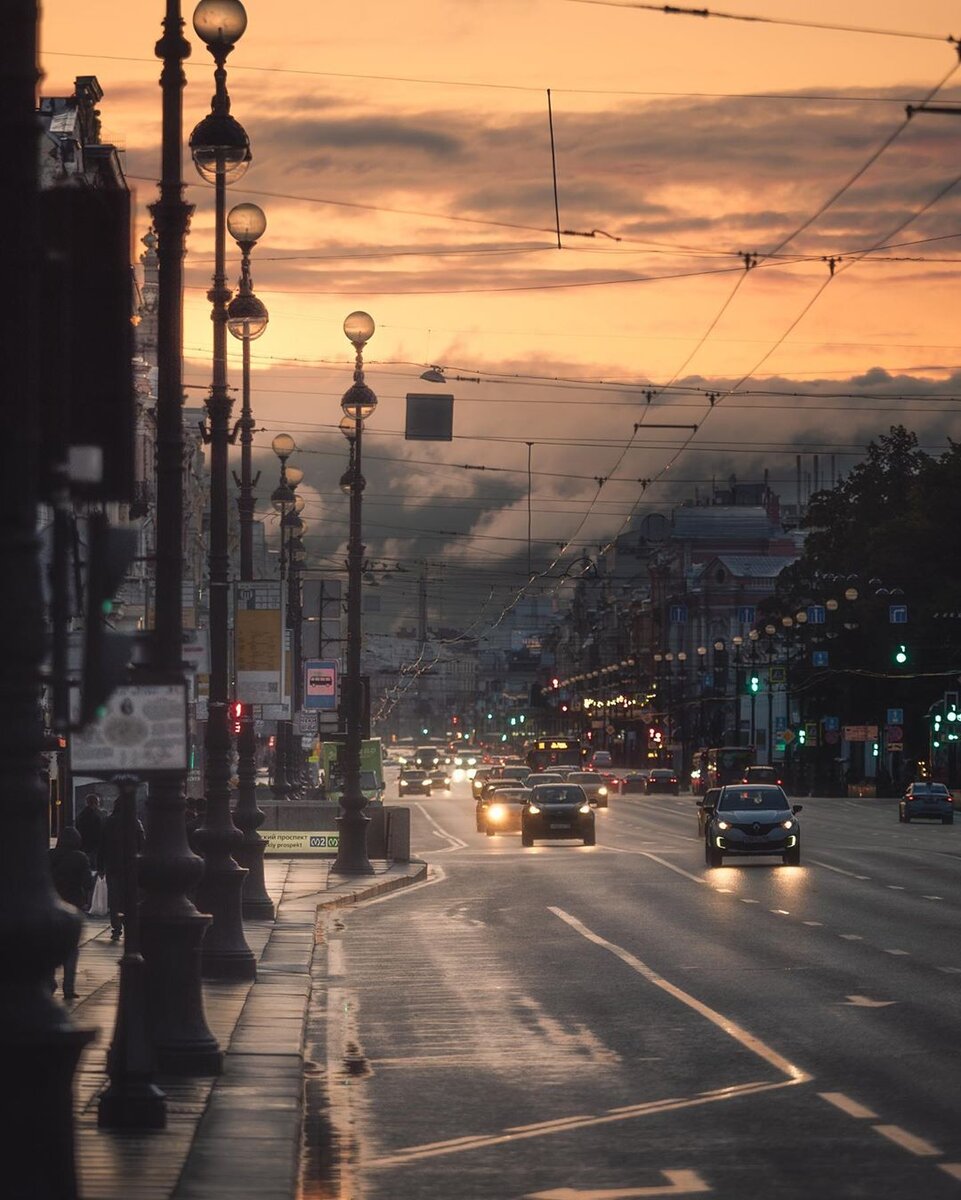 Фото by @antonsquare