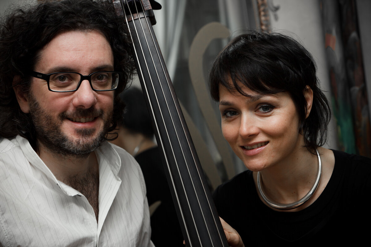 Фото отсюда: https://www.wikiwand.com/es/Musica_Nuda