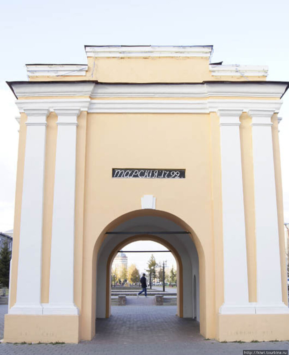 тарские ворота омской крепости