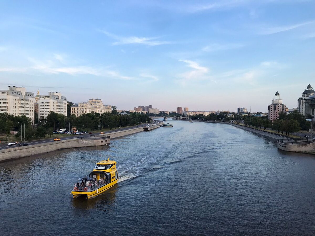 Вид на Москву-реку.