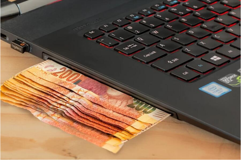 Как начать зарабатывать деньги в Интернете?