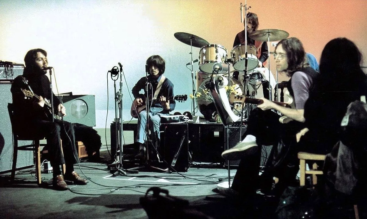 Session get. The Beatles 1969. The Beatles 1970 в студии. Группа the Beatles 1969