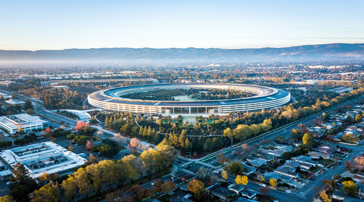 штаб квартира Apple в Кремниевой долине (источник Яндекс Картинки)