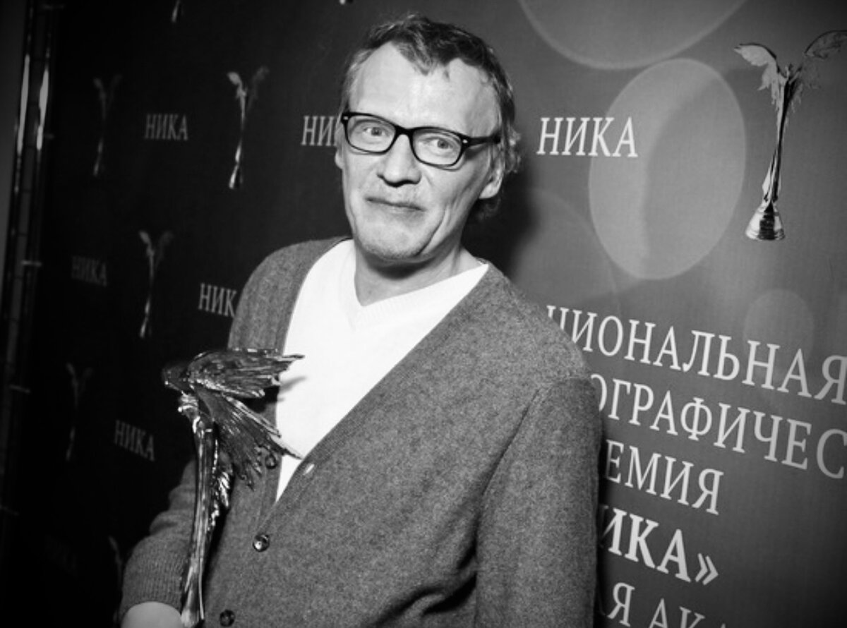 Алексей Серебряков уехал из России в 2012 и прожил с семьёй 9 лет в Канаде