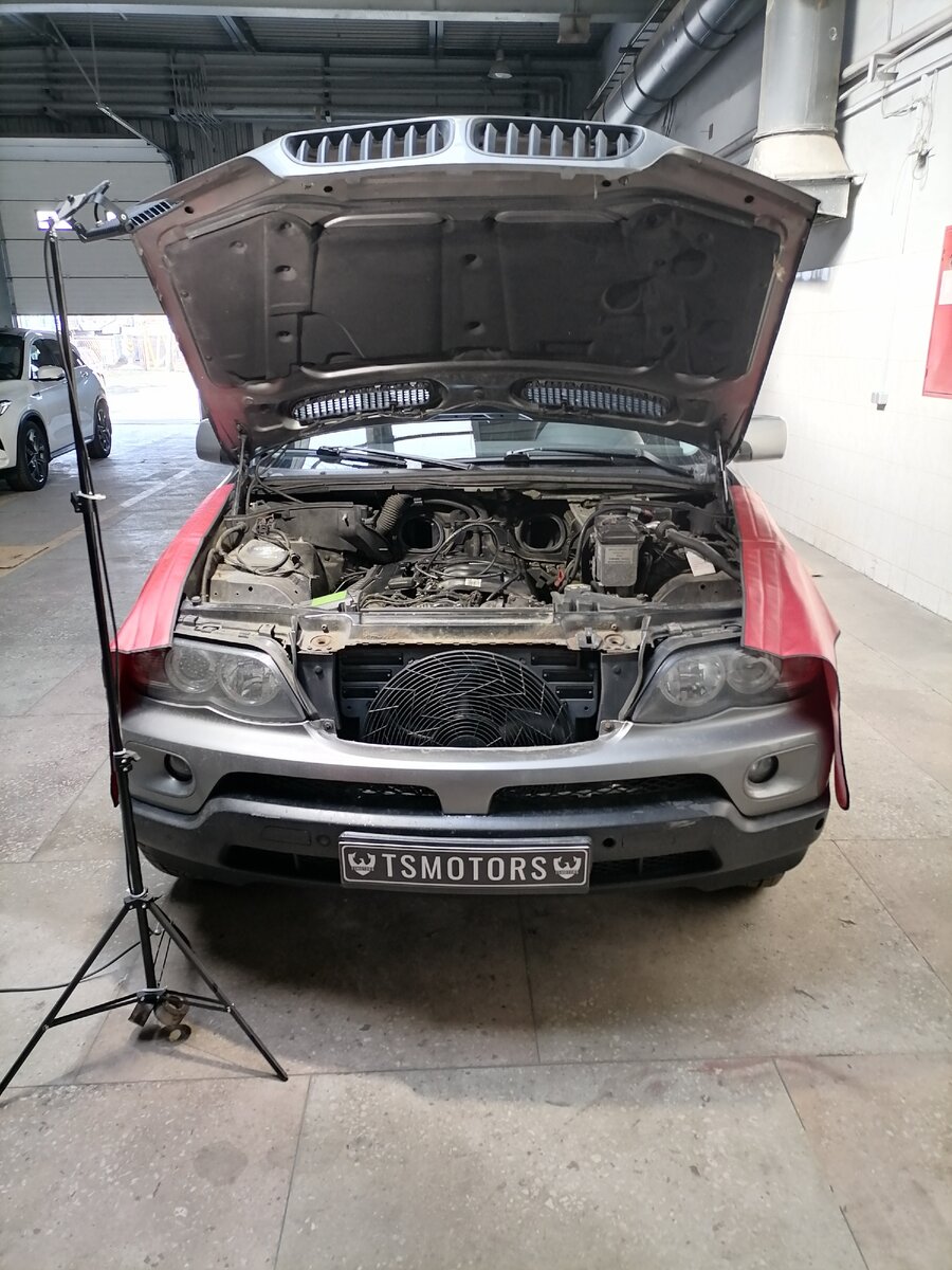 БМВ Х5 Е53 2005 гв.