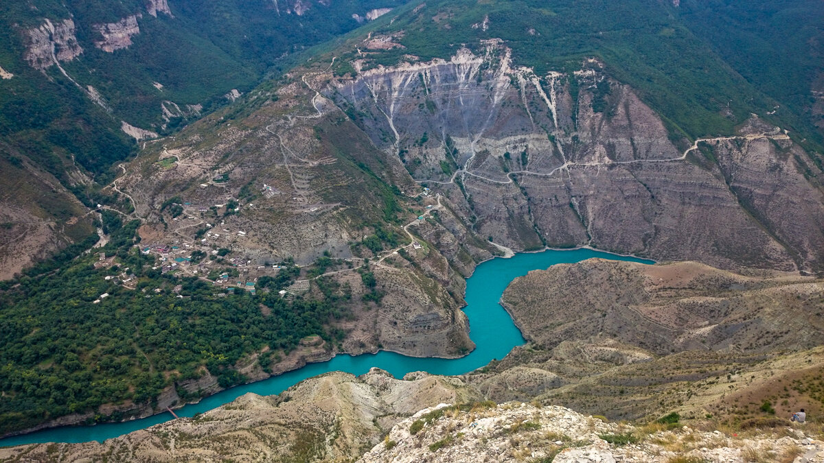 Вот такая красота в Дагестане! Река Сулак одноименный каньон. Фото автора.