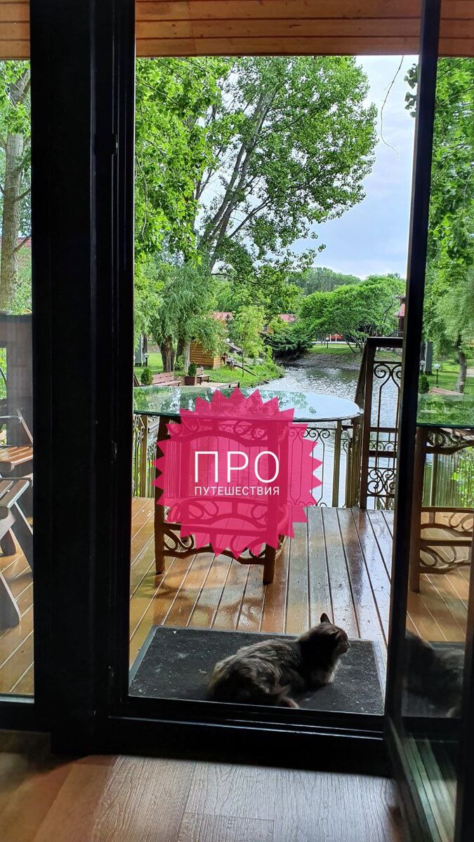 Вид из домика на базе отдыха в Астрахани 