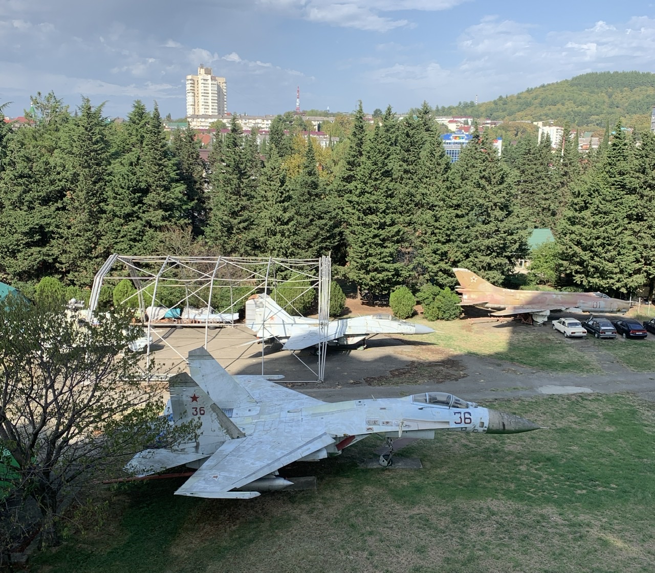 Воздушное хулиганство, или отвага? Как советский лётчик на Су-27 слил топливо на кабину самолёта НАТО ?✈️?0