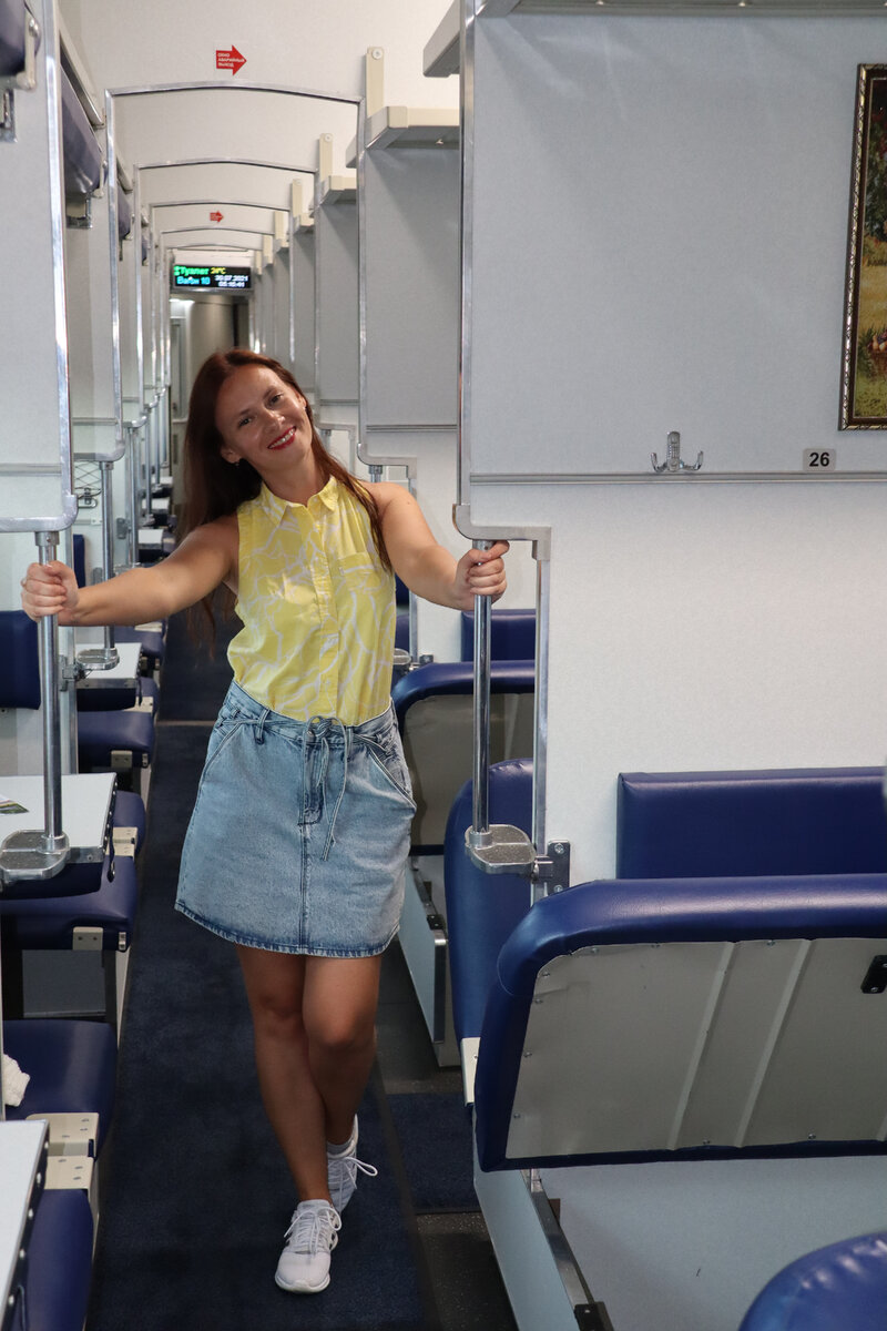 общий вагон в поезде