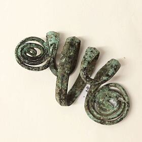 Бронзовый браслет кобанской культуры.