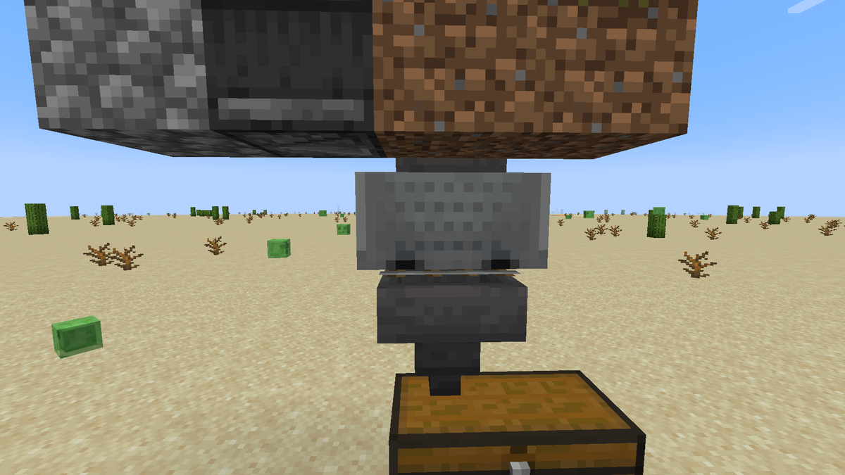 Воронка с вагонеткой стоит на воронке. Чтобы её так поставить нужно зажать SHIFT. 