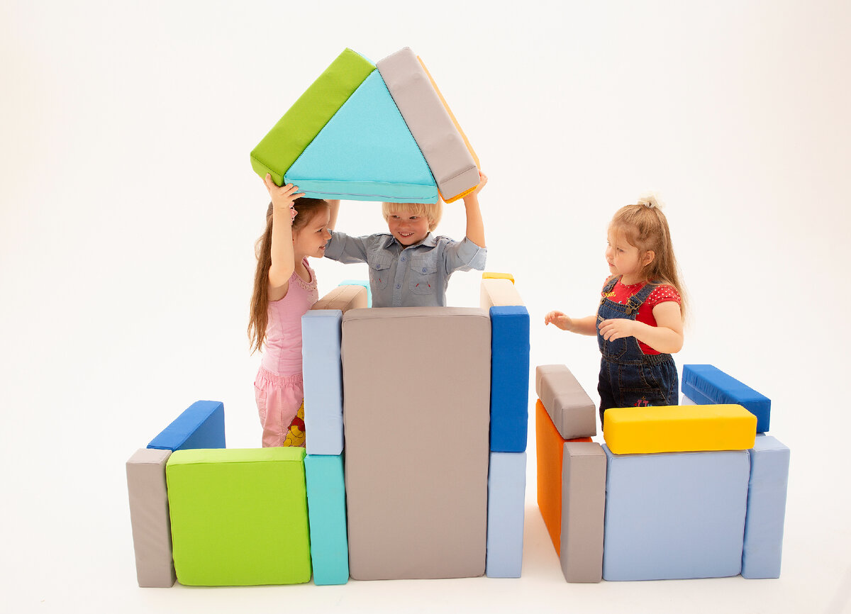 На фото мягкий конструктор Магматик. Листайте галерею 