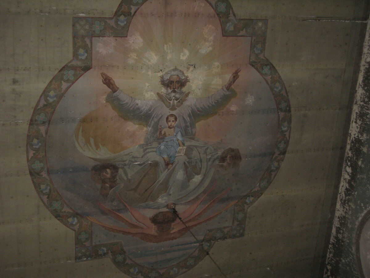 Сохранившееся фреска. Воскресенская церковь д. Заручевская