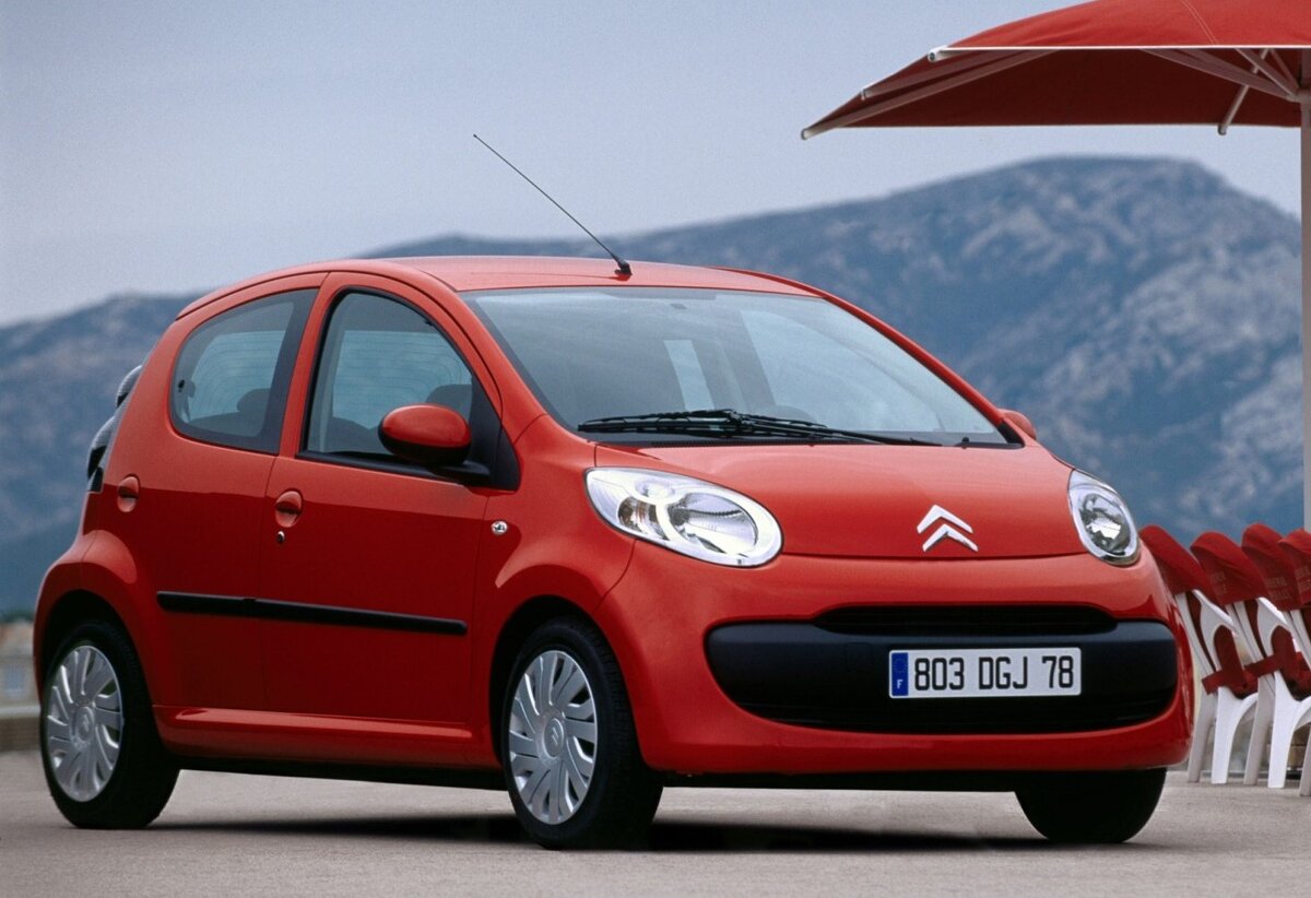 Citroen-C1 5-door (2005-09).