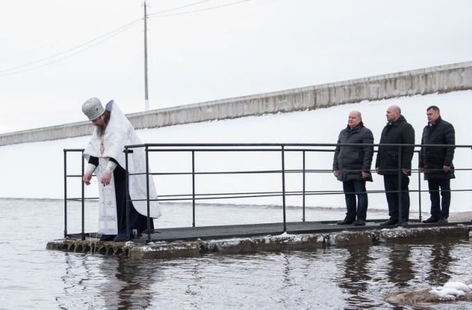 Освящение Чернореченского водохранилища в Севастополе. Источник: hersones.org.