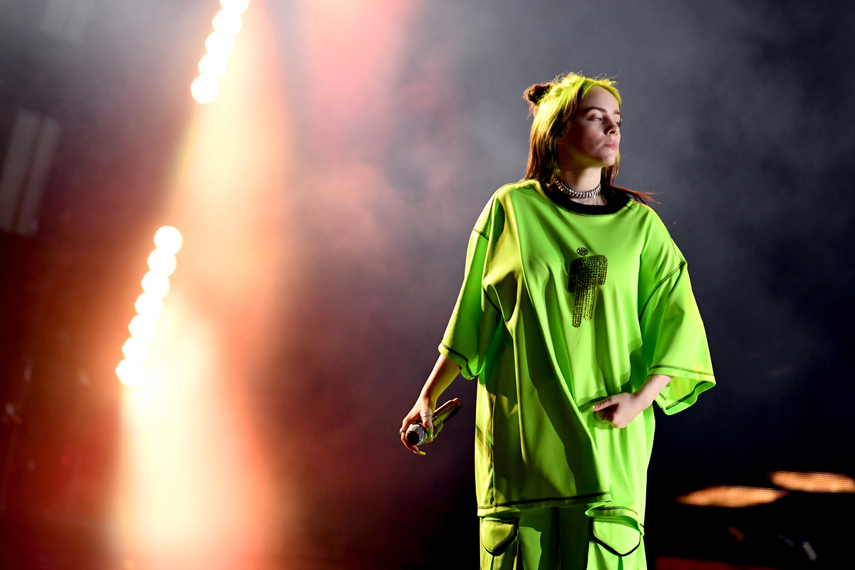 Билли айлиш название. Билли Айлиш (Billie Eilish). Billie Eilish 2013. Билли Айлиш фотосессия.