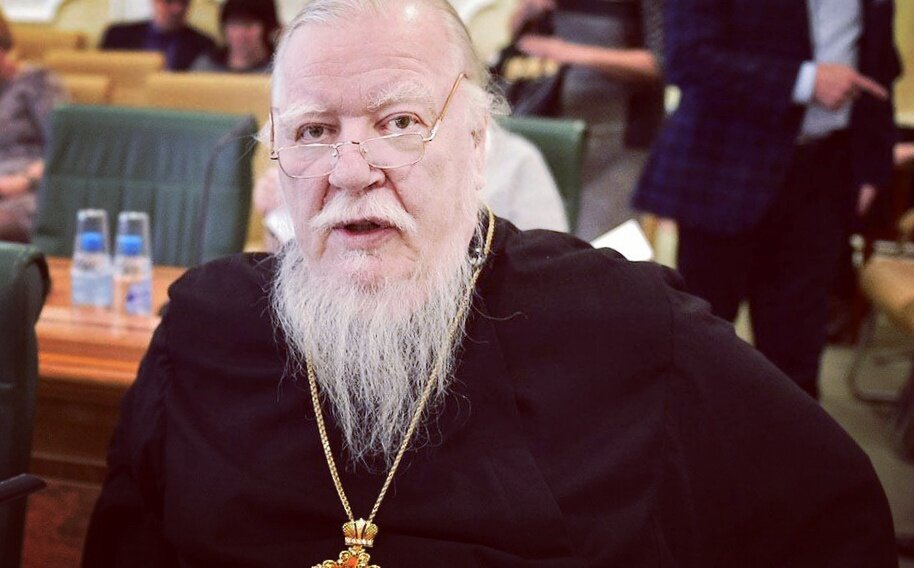 Димитрий Смирнов (07.03.1951 — 21.10.2020 гг.) — протоиерей, церковный и общественный деятель, проповедник, миссионер.