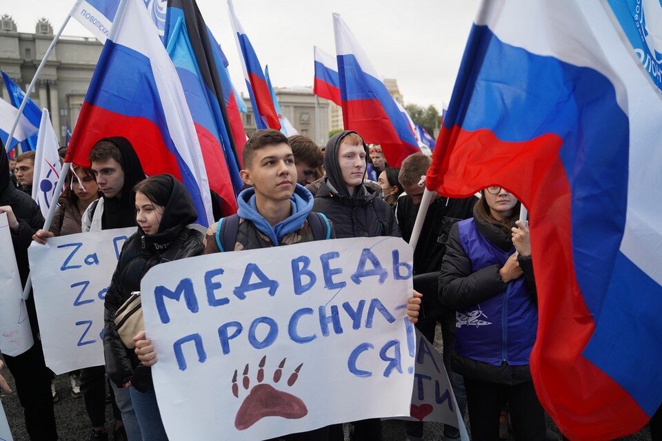    Интересные плакаты Светлана МАКОВЕЕВА